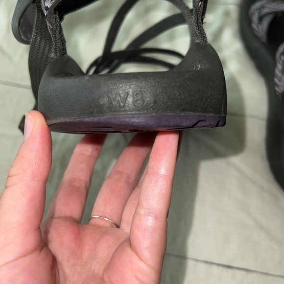 Two strap Chaco - Picture 4 of 4